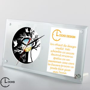 Ceas din sticla cu logo si produs clockdesign